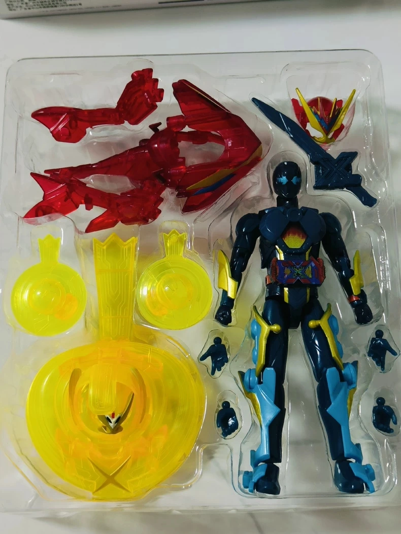 Bandai Kamen Rider Deluxe Supe - Cosplay Prop Building avaliação e preço